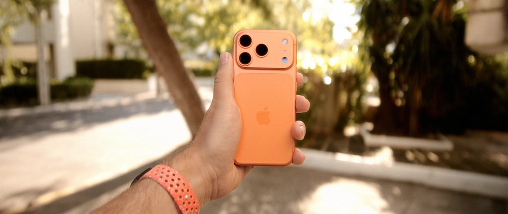 iPhone 17 Pro pół roku później: nadal świetny sprzęt, gdyby nie iOS…